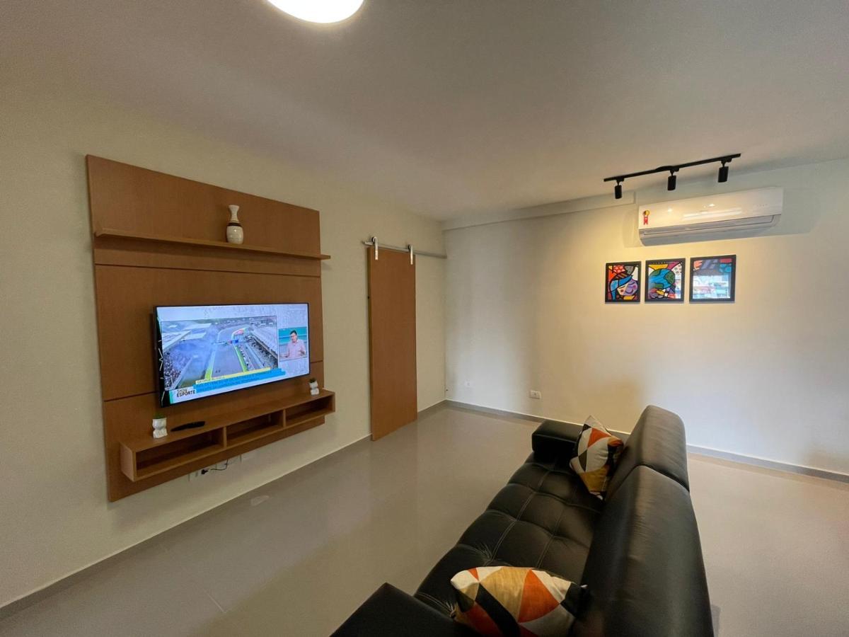 Apartamento Com Piscina No Centro Appartamento Ubatuba Esterno foto