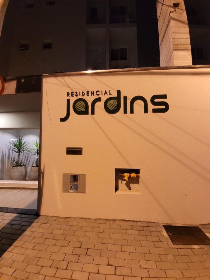 Apartamento Com Piscina No Centro Appartamento Ubatuba Esterno foto