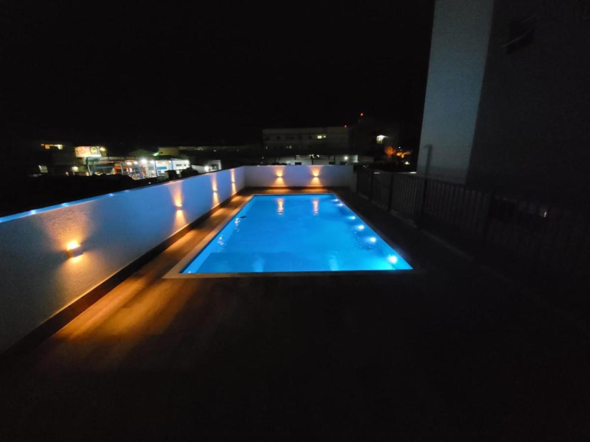 Apartamento Com Piscina No Centro Appartamento Ubatuba Esterno foto